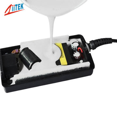 Λευκό χρώμα Δύο σύνθετο 2.8W/m-K θερμικά αγωγό σύνθετο για LED και Power Drive