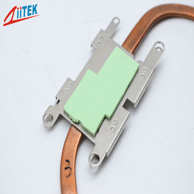 Η επιχείρηση της Κίνας παρείχε το καλό θερμικό αγώγιμο μαξιλάρι γεμισμάτων των κενών 4.7MHz θερμικό αγώγιμο για την ΚΜΕ