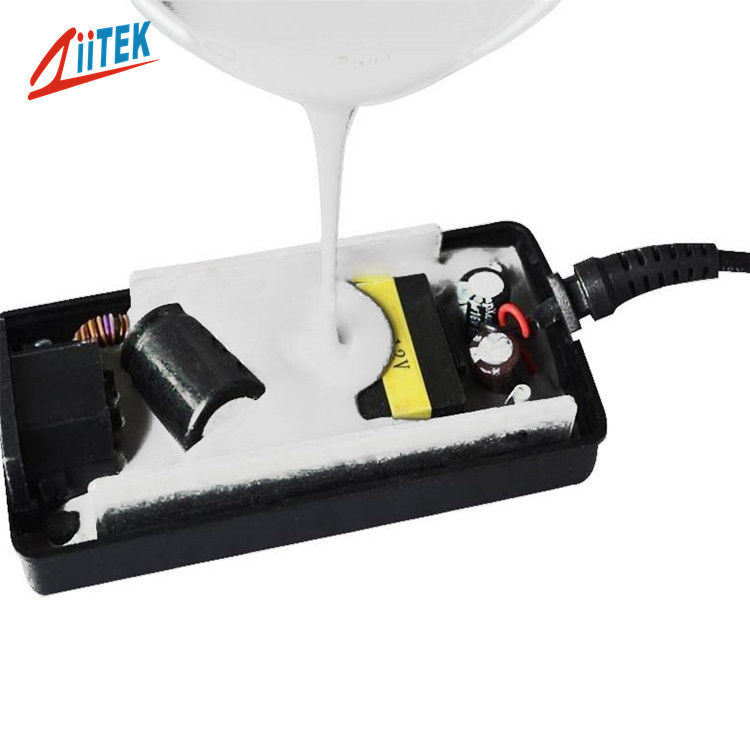 Λευκό χρώμα Δύο σύνθετο 2.8W/m-K θερμικά αγωγό σύνθετο για LED και Power Drive