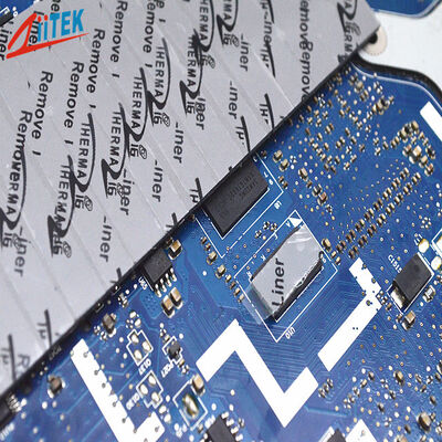 2.8W Ηλεκτρονικά εξαρτήματα AI Server Θερμικά Pads 0.5mm Υψηλής ποιότητας θερμική αγωγιμότητα Απομονωμένο Pad
